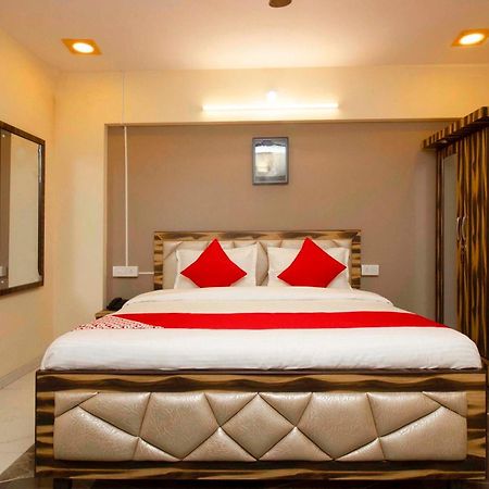Hotel O The Star Hotel Panvel Exterior foto